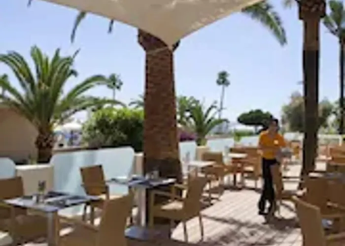 Готель Sabina Playa (adults Only) Кала-Мільор